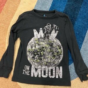 Glow-in-the-dark Tee Shirt (size 4/5)